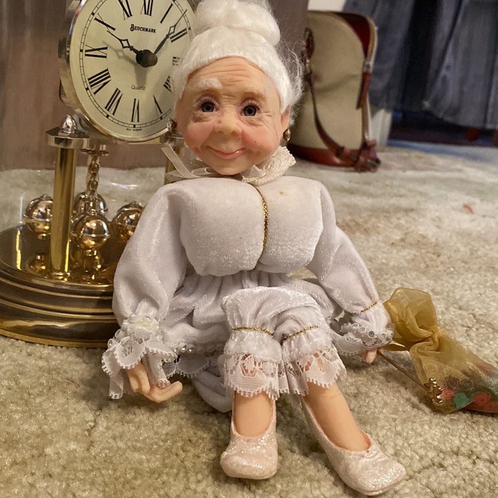 Vintage Fairy Godmother!  She’s the cutest!! Comes with her wand and fairy dust!